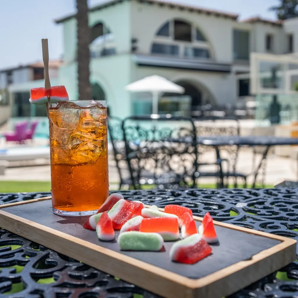 Bal Harbour Restaurant Entertainment_San Teodoro_slider_image_3