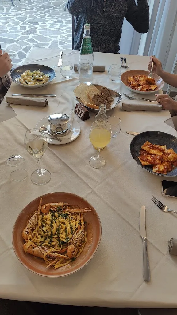 Justin_La Taverna degli Artisti_San Teodoro_review