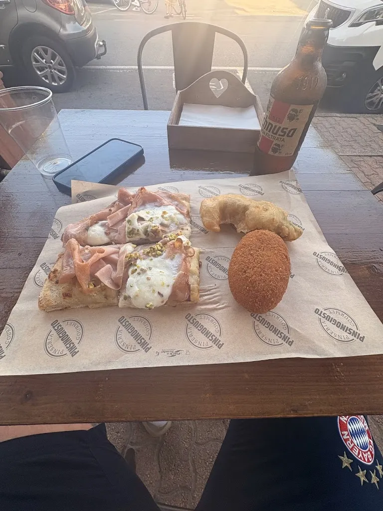 Matthew Jones_PinsinoGiusto_San Teodoro_review