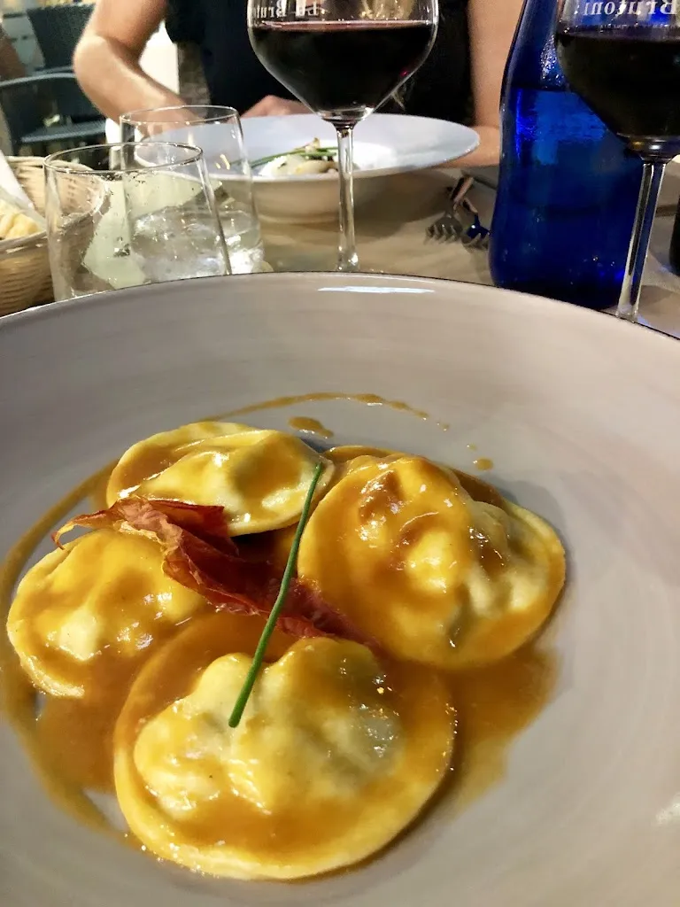 Jason King_Ristorante Vineria Lu Brutoni_San Teodoro_review