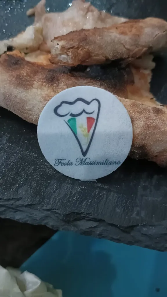 Giusy De Vivo_Feola Massimiliano | Premiata Pizzeria Napoletana_Ginosa_review