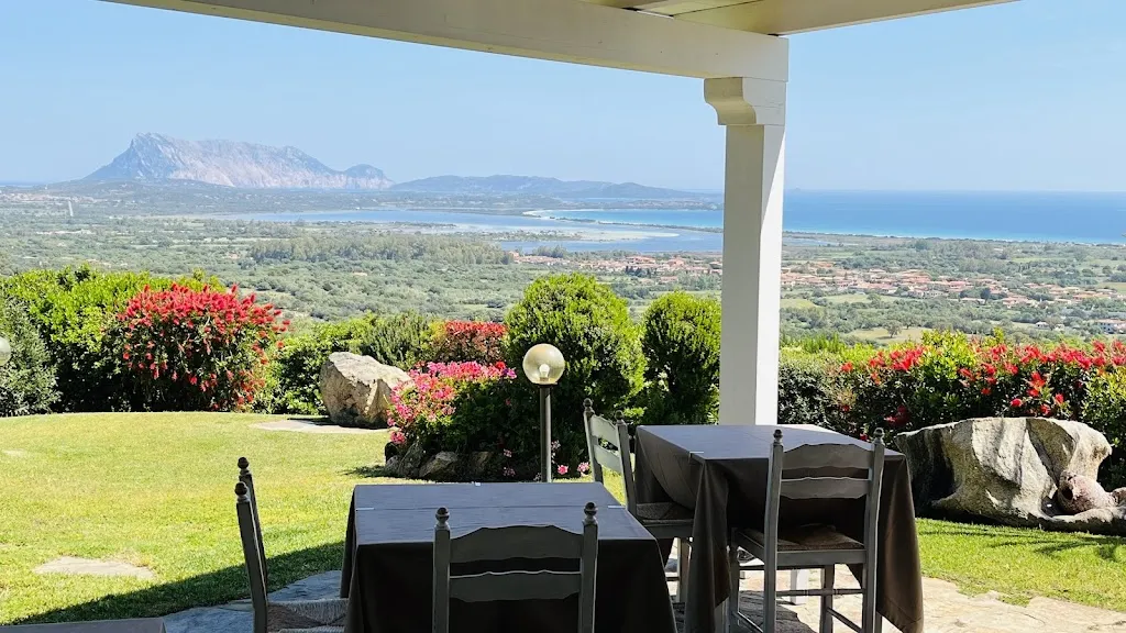 La Suara Longa restaurant in San Teodoro