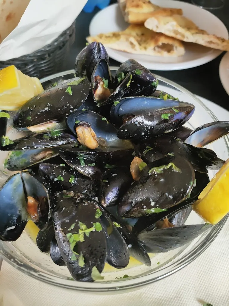 Menu_Iris Ristorante Pizzeria_San Teodoro_image_9