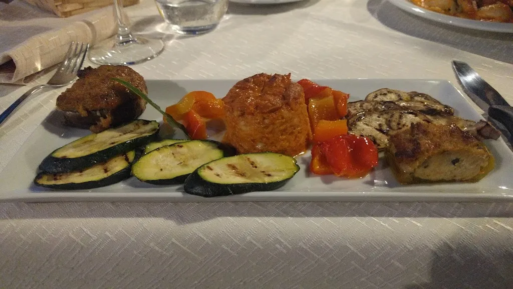 Mo_Osteria Vineria Cibus_Santadi_review