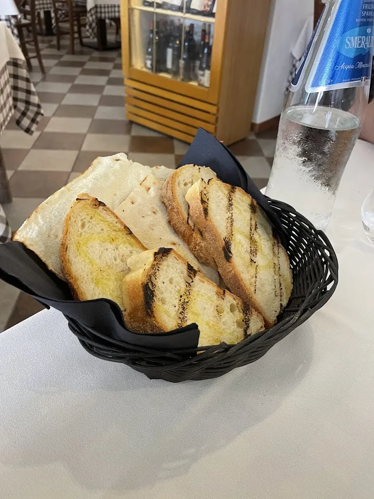 Eve Powell_Sa Domu Sarda Pula_Sarroch_review