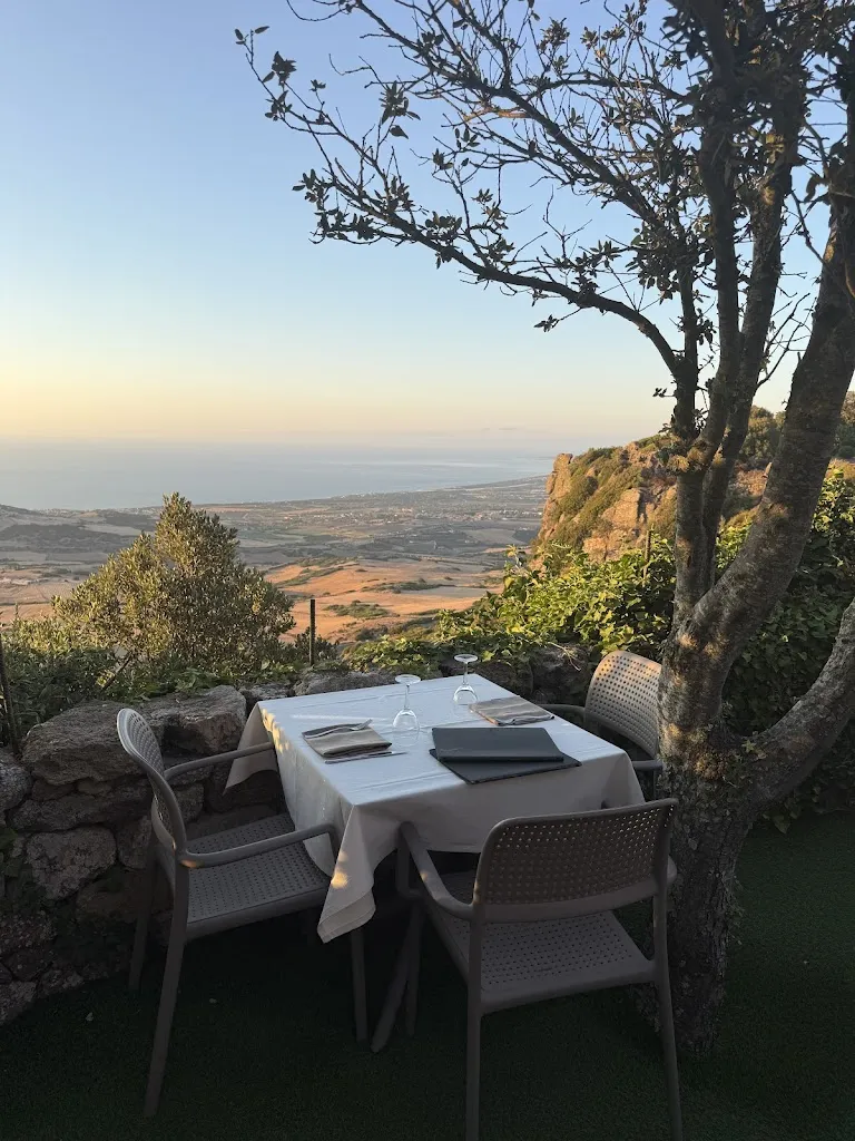 Cross Country_Sedini_slider_image_2