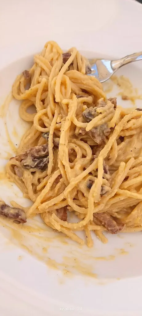 Clara Sanchez_Fronteluna_Sedini_review