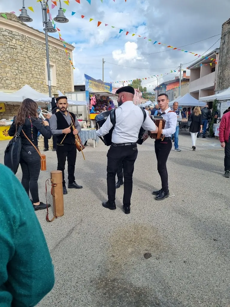 Mario Nieddu_Le Palme Bar Pizzeria_Selegas_review