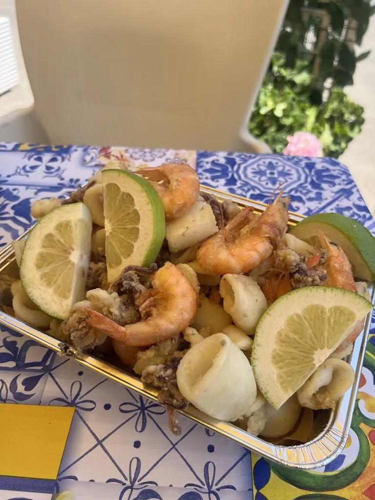 Kyall McDonough_Sfizi di mare_Ginosa_review