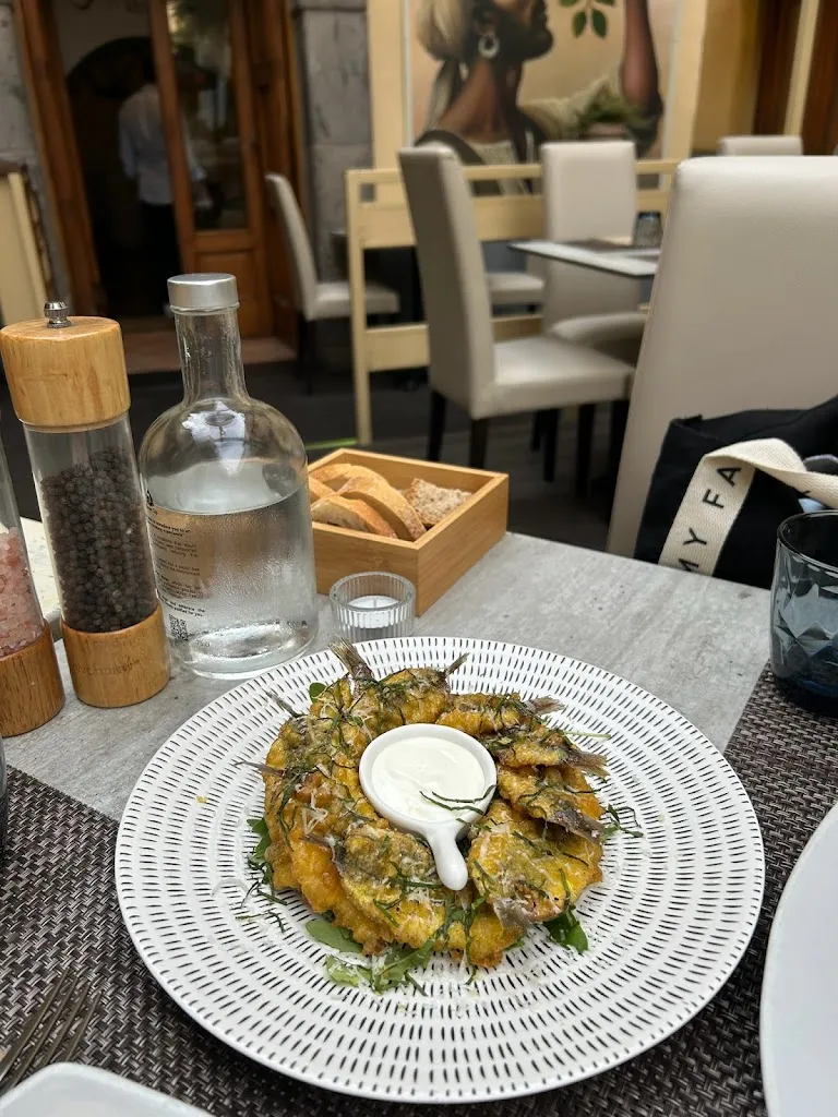 Jill Young_Trattoria dei Mori_Serrenti_review