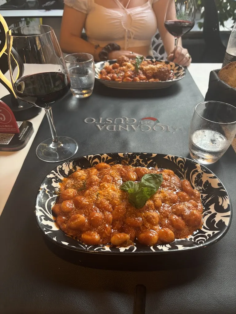 Erin Allen_La Locanda Del Gusto - Sorrento Restaurant_Serrenti_recensione