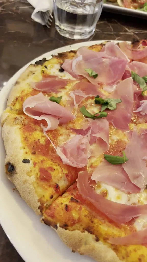 AZZ! Italian Tavern restaurant in Serrenti