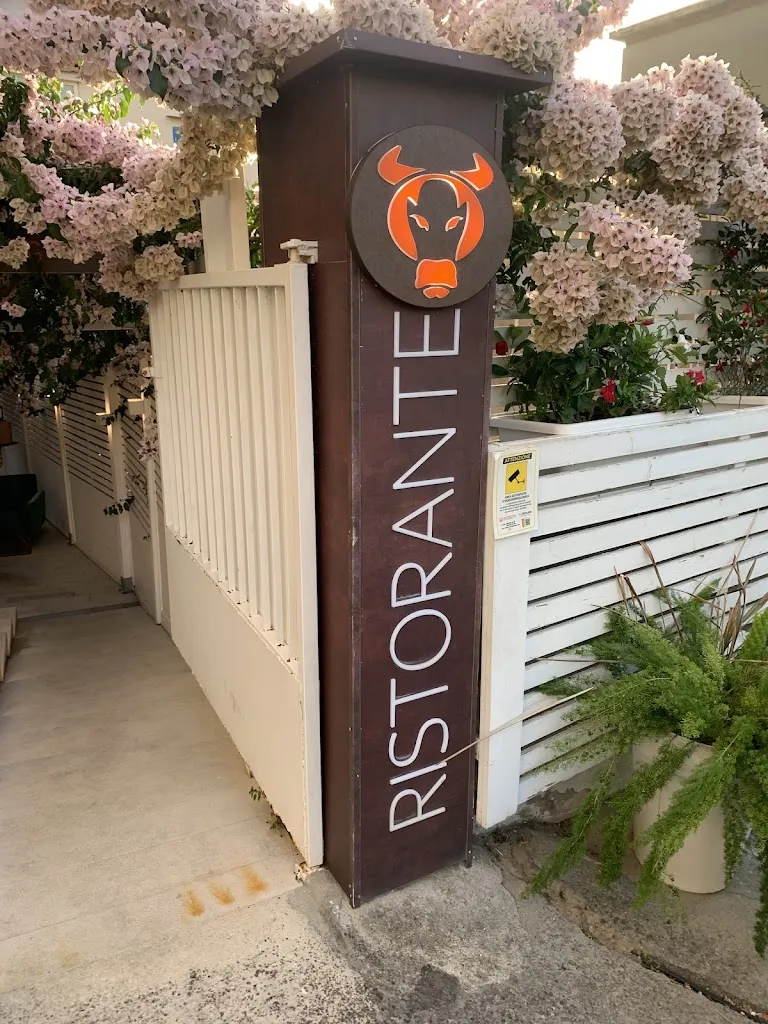 Richard Moreno_Bistro Sorrento_Serrenti_review