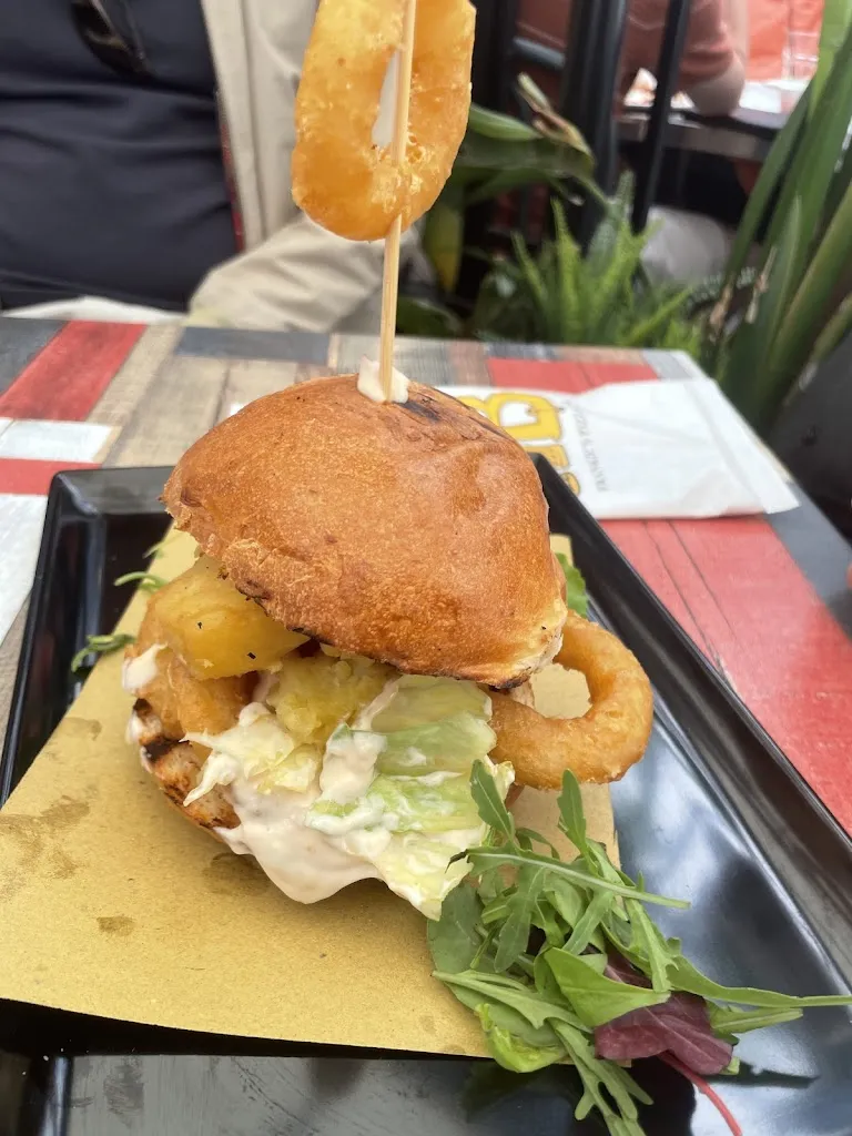 Fun Cheong_Frankie's Pizza Bar Sorrento Brunch & Vegan_Serrenti_review