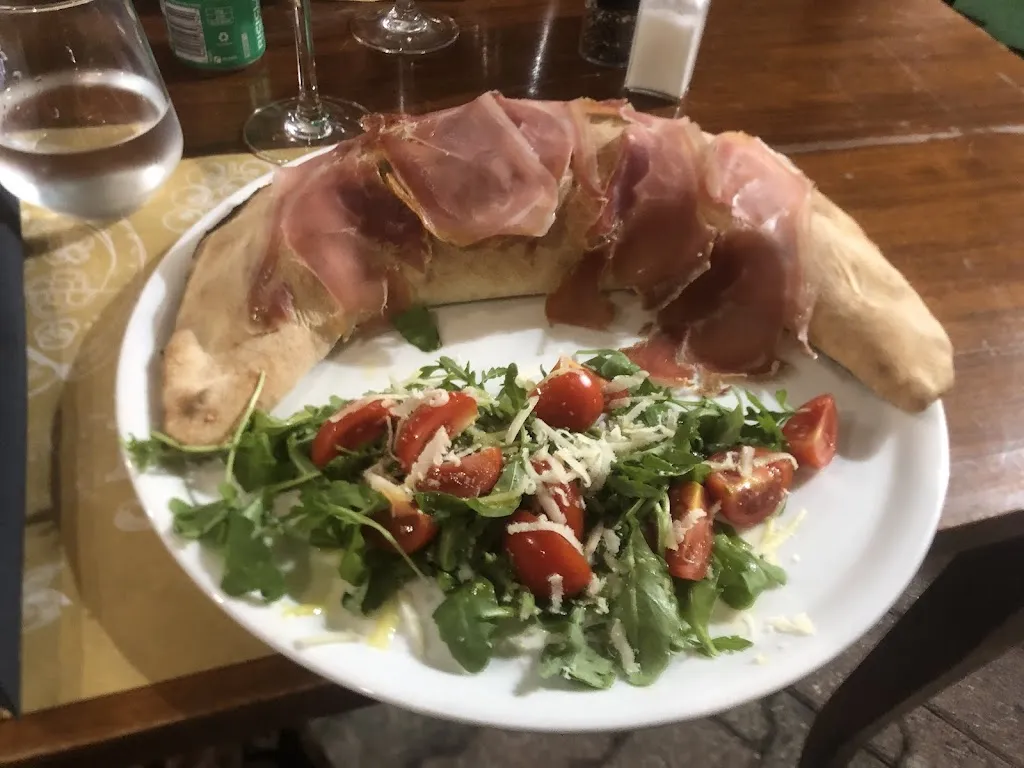 Emilie Quelquejeu_La Casa Bianca di Willy_Sennori_review