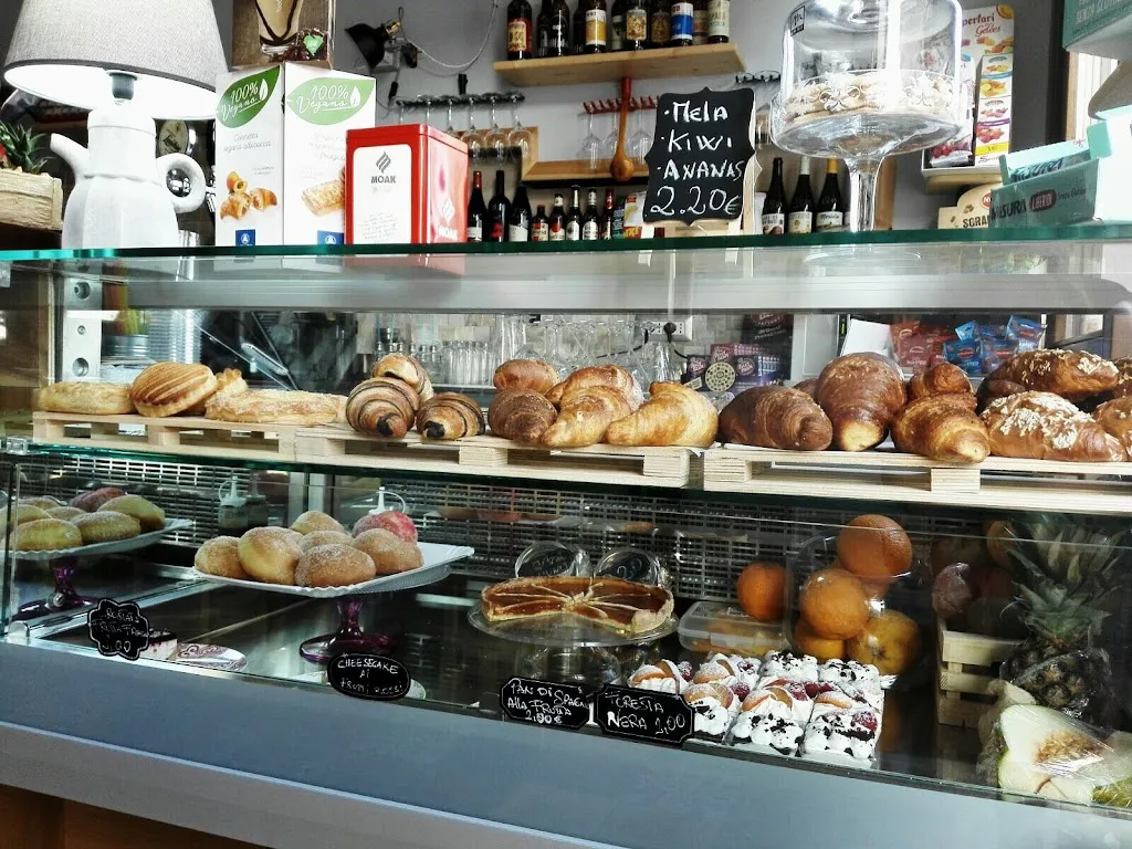 Margot Caffetteria restaurant in Sennori