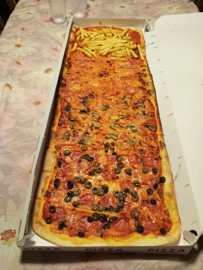 Pizzeria Santa Vittoria restaurant in Sennori