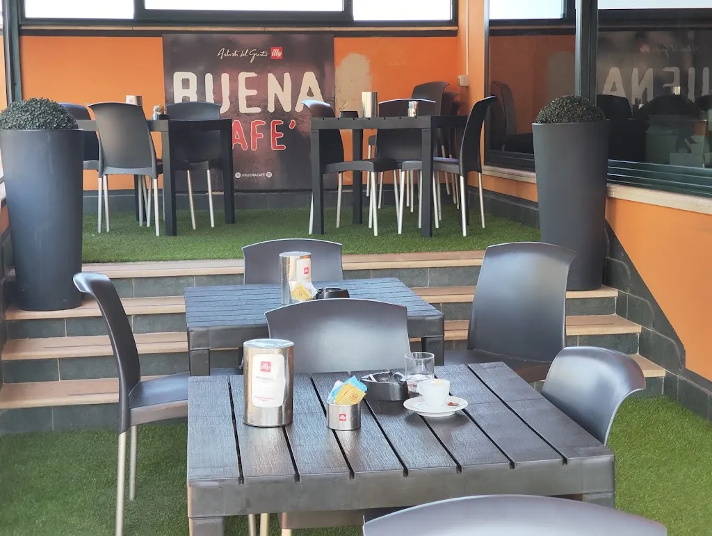 Buena Cafe_Sennori_slider_image_3