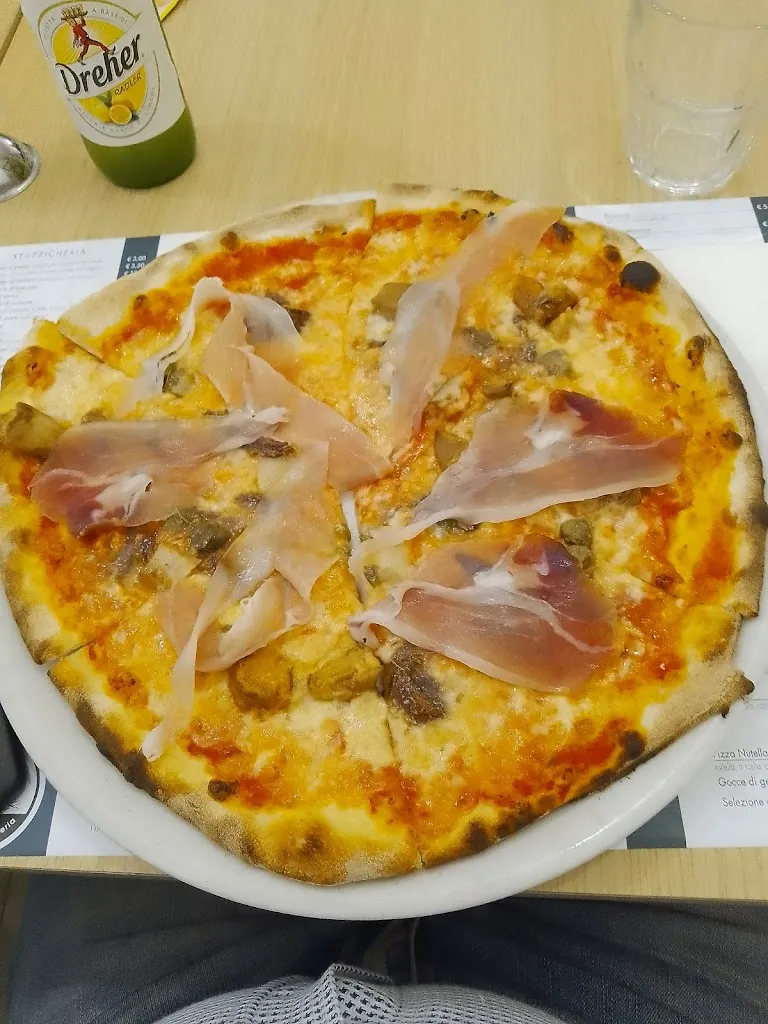 Giuseppe Gabriele_Al Grifo_Ginosa_review