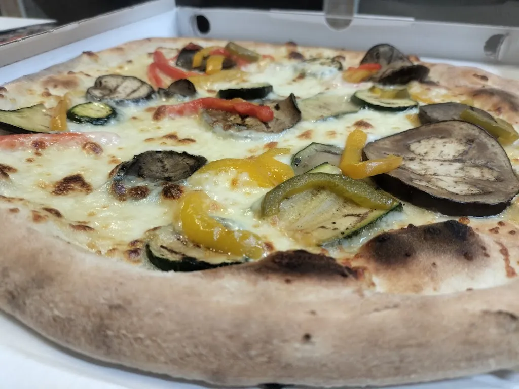 Harley-Pizza_Sennori_slider_image_3