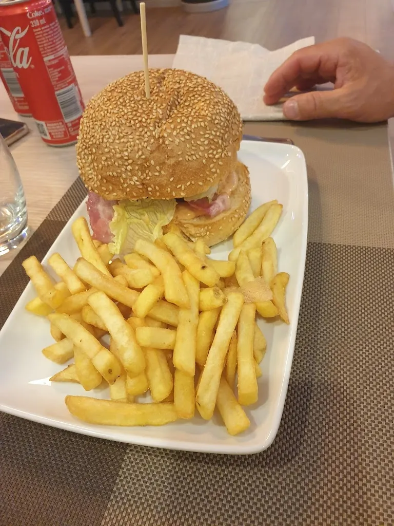 Carla Soi_Burgersteak_Senorbì_review