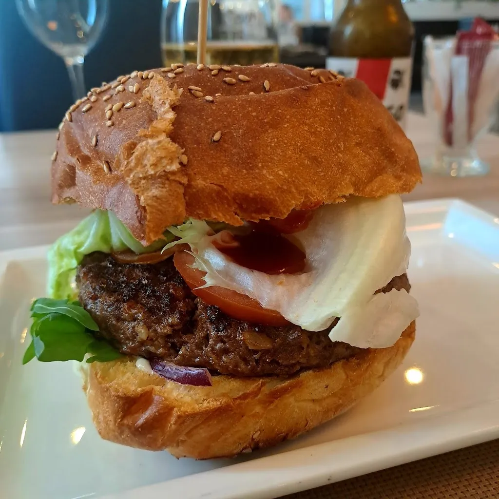 My Bakis Channel_Burgersteak_Senorbì_review