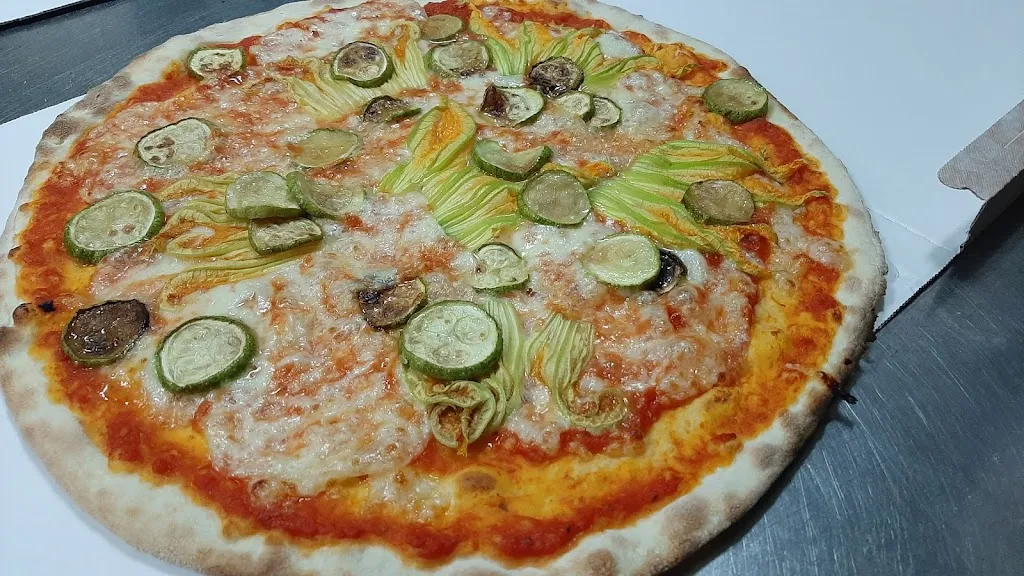 Pizzeria Sant'Antioco Nico e Jenny_Senorbì_slider_image_2