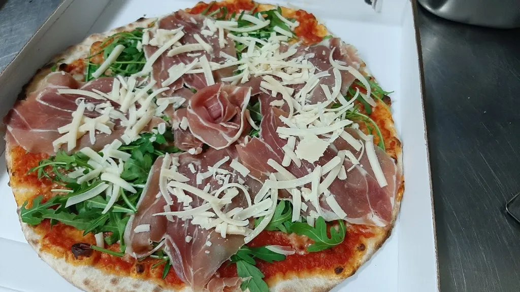 Pizzeria Sant'Antioco Nico e Jenny_Senorbì_slider_image_3