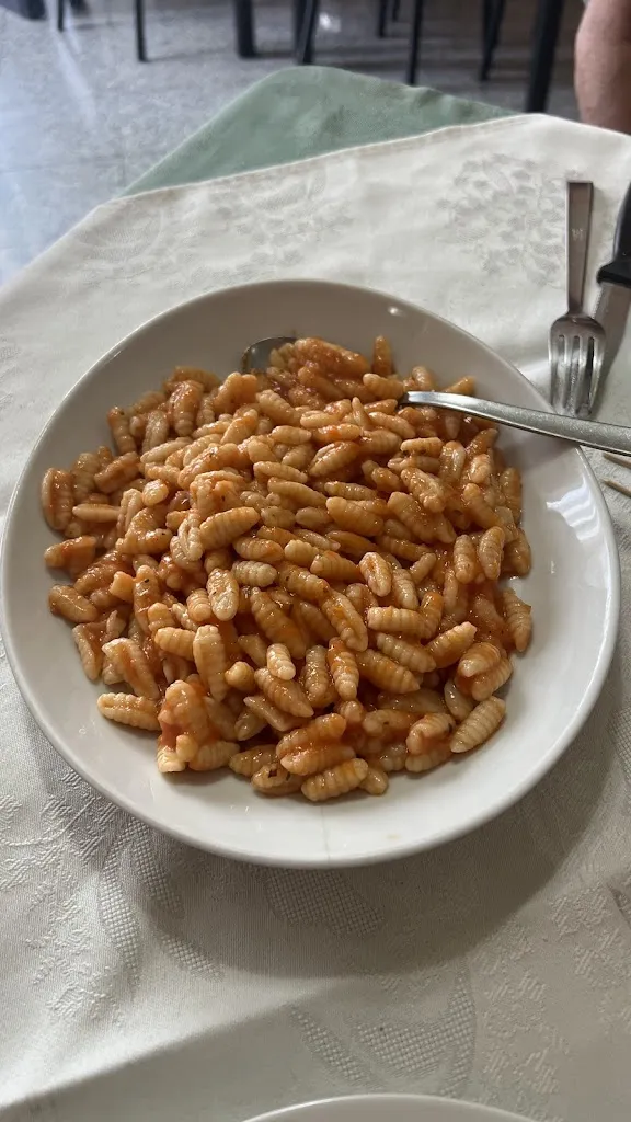 Mark Dajethy_Bar Degli Amici_Seui_review