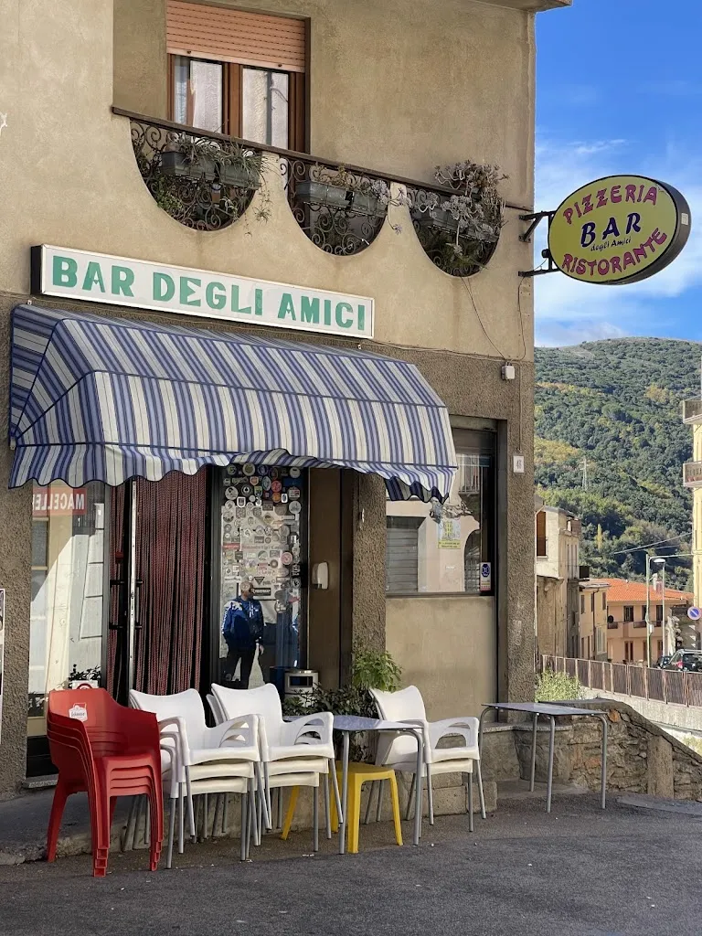Bar Degli Amici restaurant in Seui