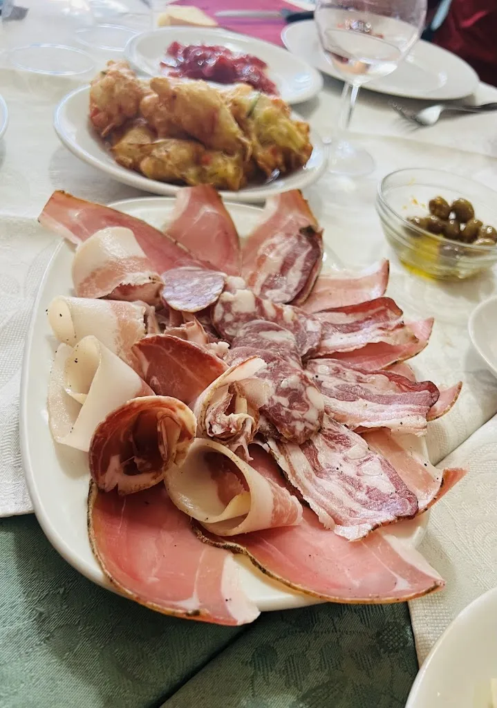 Bar Degli Amici_Seui_slider_image_2