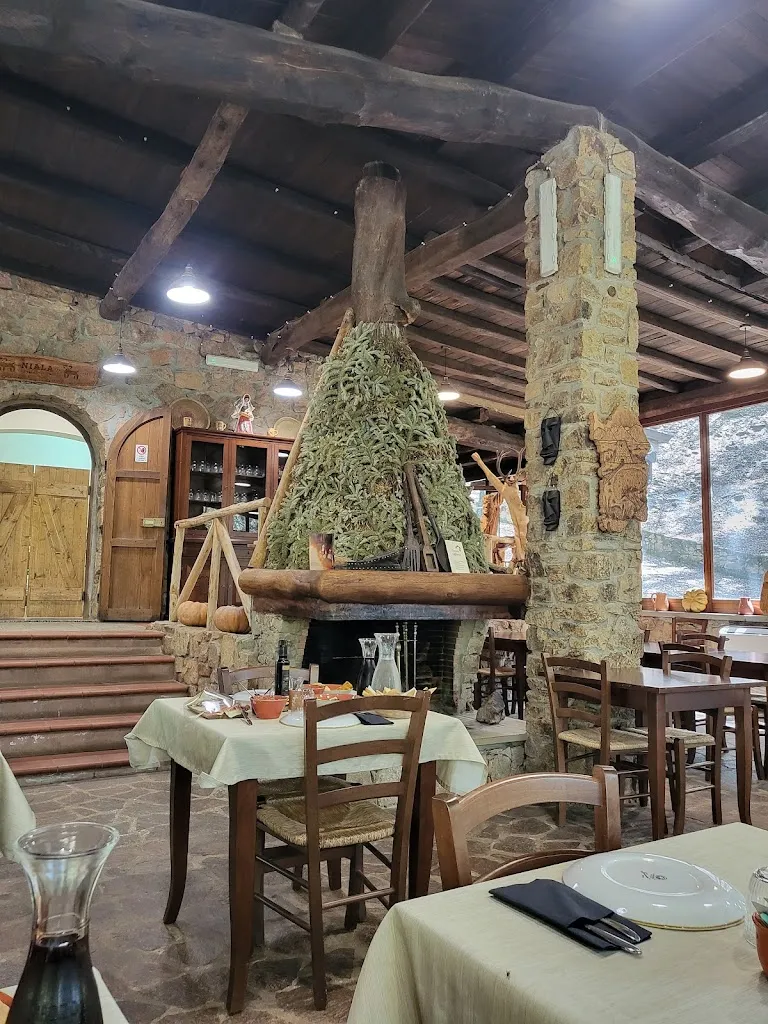 Niala Ristoro e Tradizioni_Seui_slider_image_1