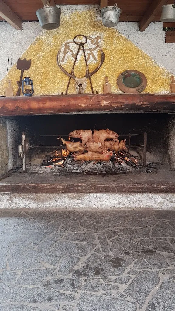 Agriturismo Fattoria su Grabiolu_Siamanna_slider_image_3