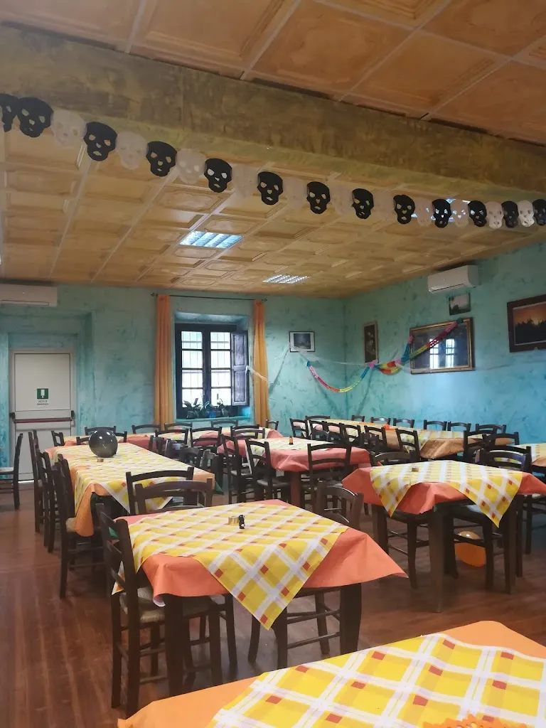 La Locomotiva restaurant in Siliqua