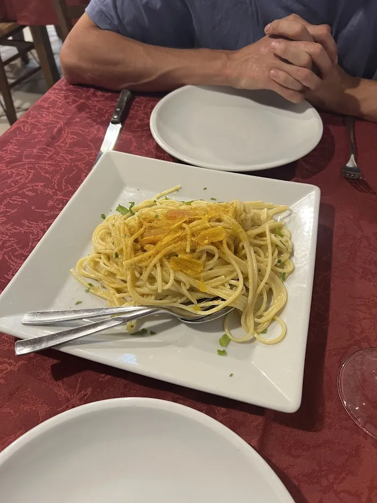 Julie Legrand_Il Vicoletto_Siurgus Donigala_review