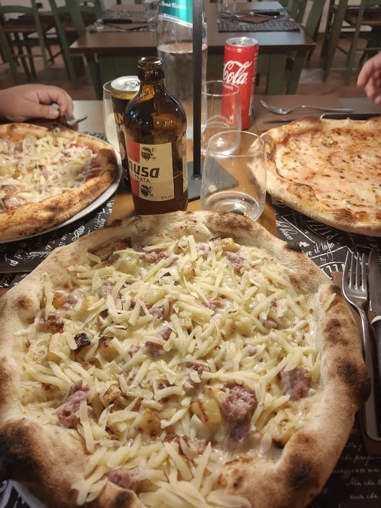 Efisio Pireddu_Pizzeria Is Grazias da Giampa_Solarussa_review