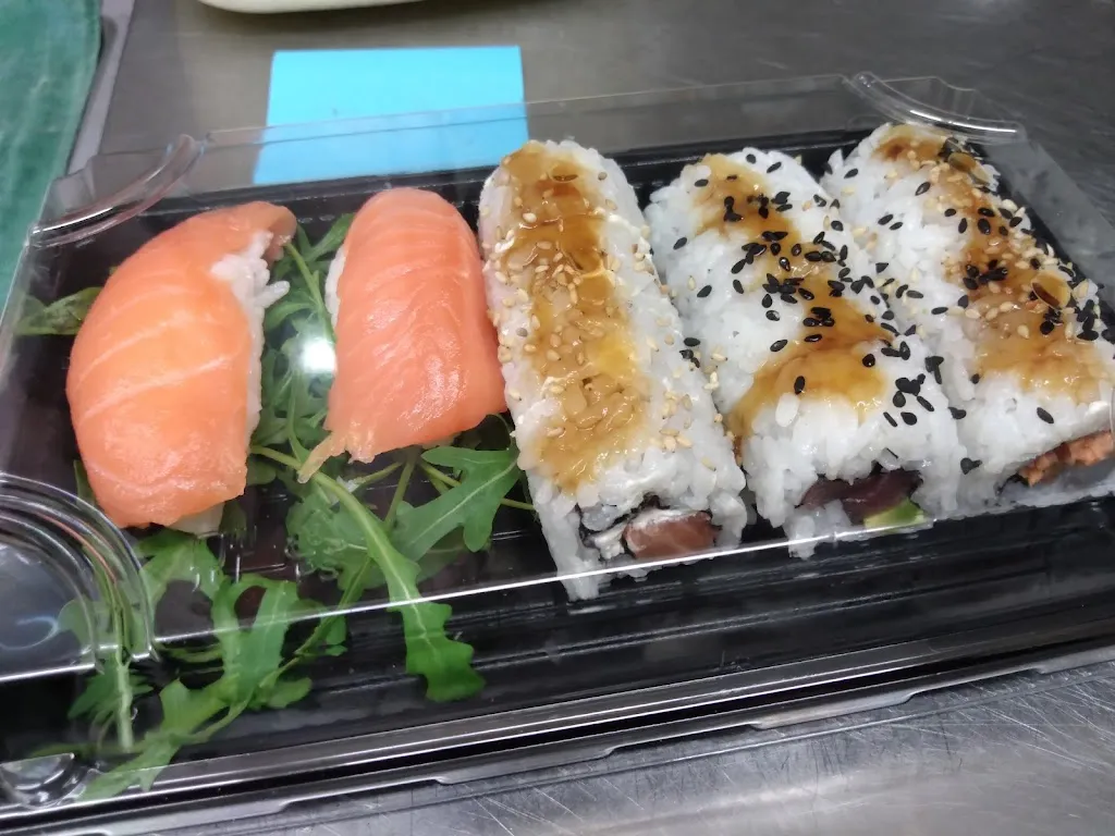 NEW SUNFLOWERS_Soleminis_slider_image_3