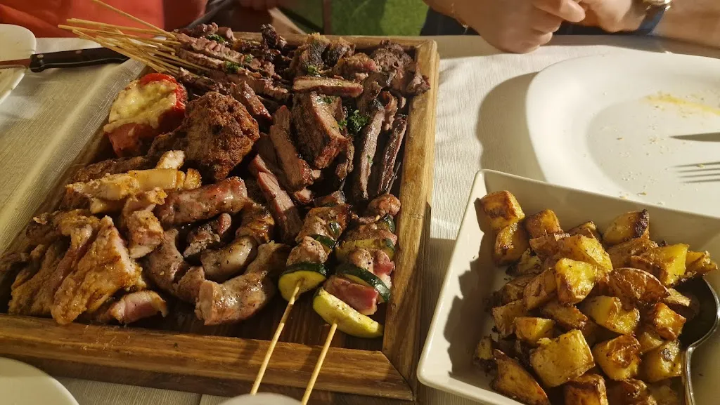 Ranch Steak House_Sinnai_slider_image_3