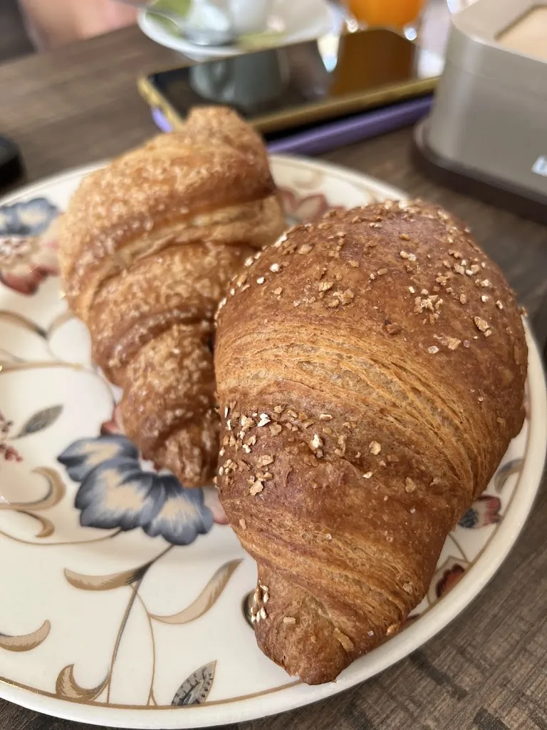 Valeria Demontis_Rast_Sinnai_review