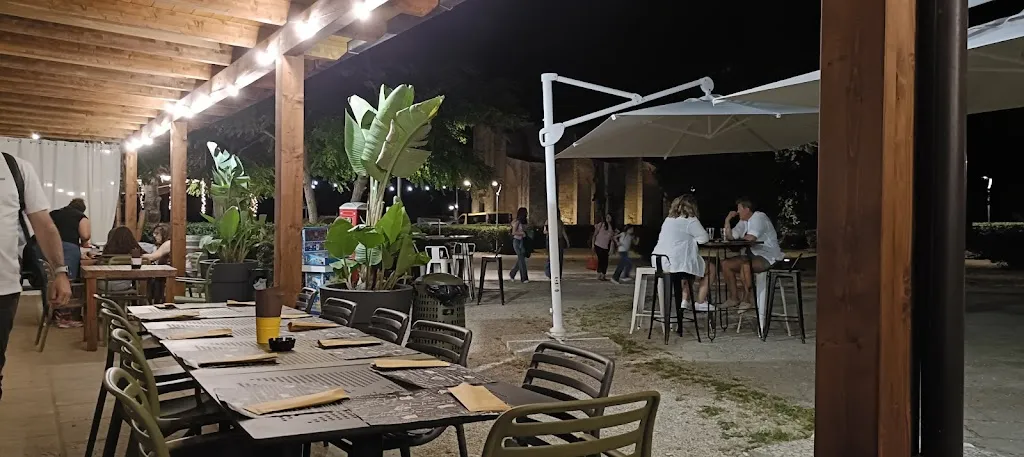 Nicola Ruggeri_GRECALE craft beer station_Giuggianello_review