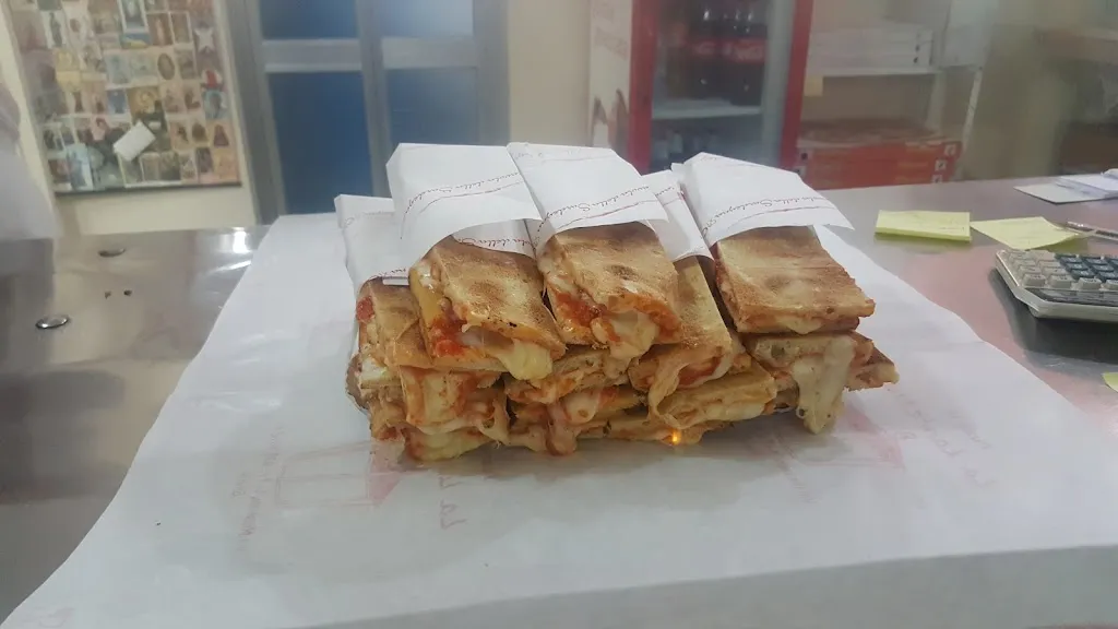 Menu_Pizzeria La Lanterna_Sinnai_image_8