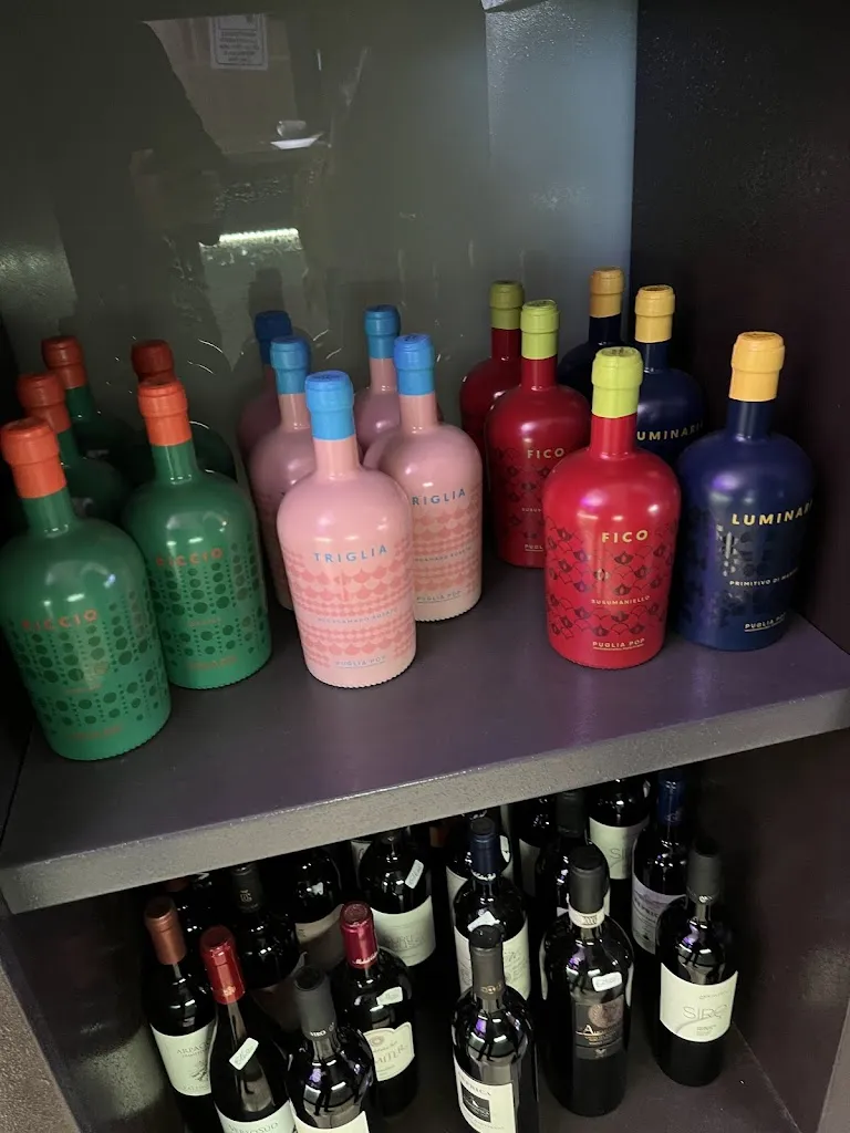 Roberto De Mola_Scianti Cafè_Giuggianello_recensione