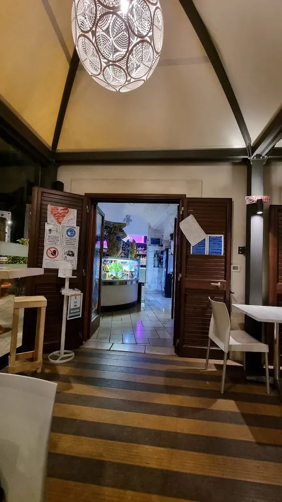 Scianti Cafè_Giuggianello_slider_image_3