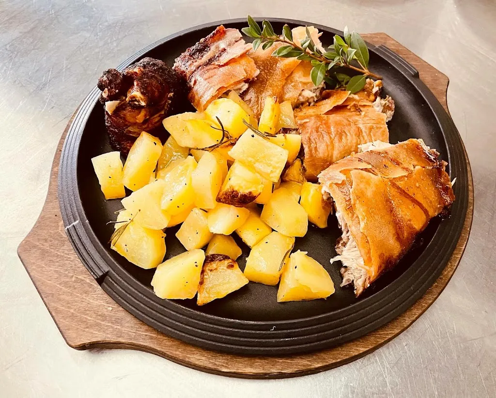 MONTE ISTULARGIU Azienda Agricola & Agriturismo_Tergu_slider_image_3