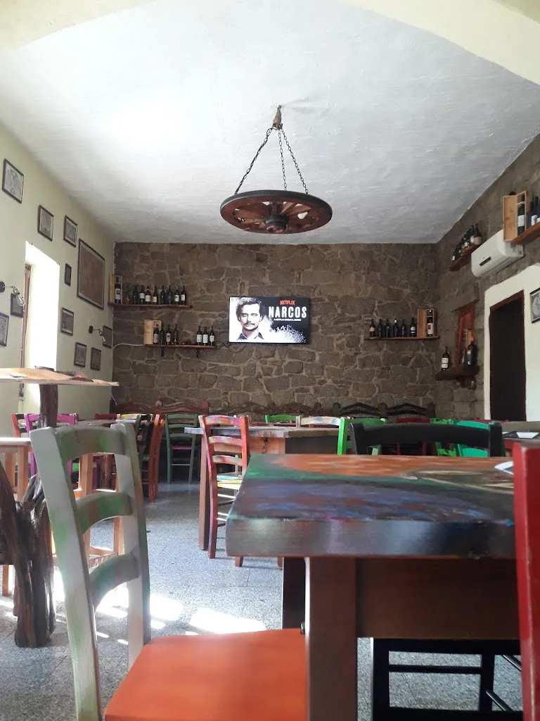 Seagull Tavern restaurant in Telti