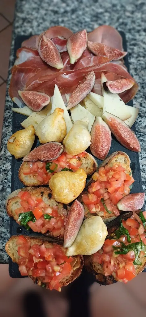 Ristorante Via Cavour_Terralba_slider_image_3