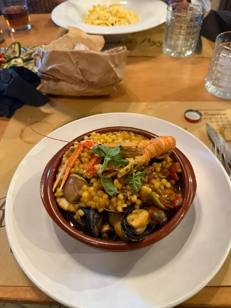 aicha fadil_Ristorante pizzeria Sa Omu_Tertenia_review