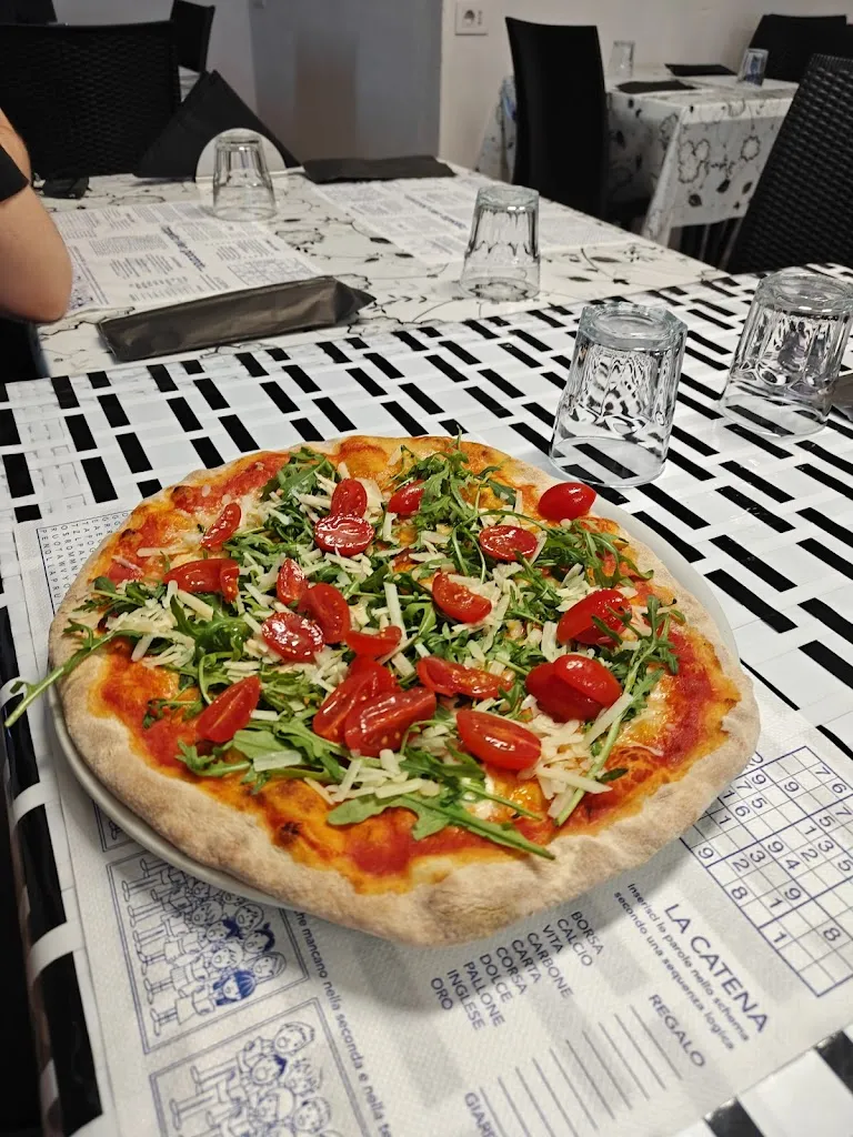 Wojtek Rusiecki_Pizzeria d'Ogliastra da Andre e Miry_Tertenia_review