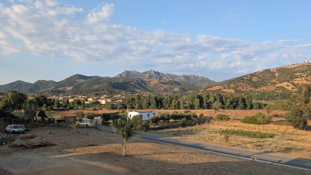 Lukas Hofmeister_Birrificio Lara_Tertenia_review