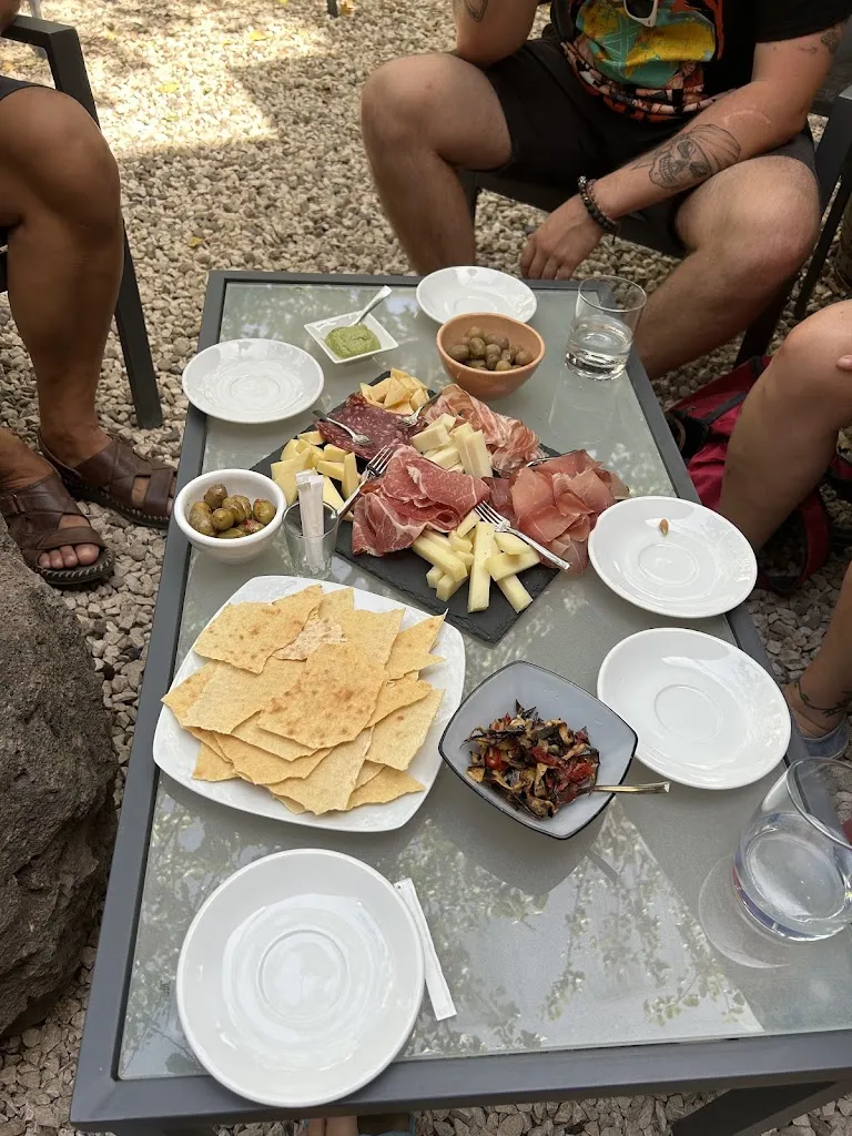 Menu_A Casa Mia Wine Bar_Tinnura_image_6